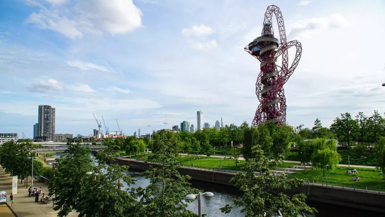 Stratford East London 1920x1080